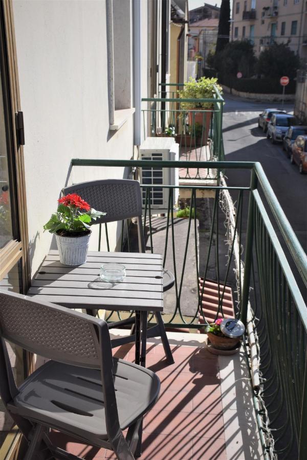 La Lanterna Di Franca E Cassio Apartamento Pisa Exterior foto